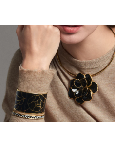 Bracelet Manchette PEONY En Métal Doré Laqué Bangle Up Noir Carbon BUP20-PEO-MAI04 2